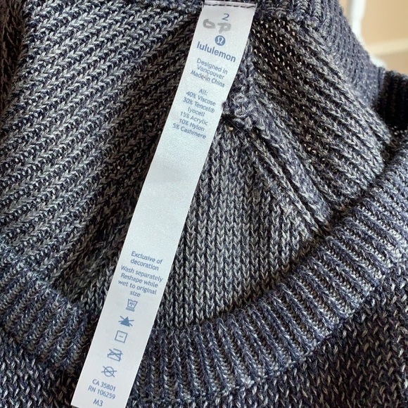 Lululemon Cabin Yogi knit sweater - Picture 9 of 9